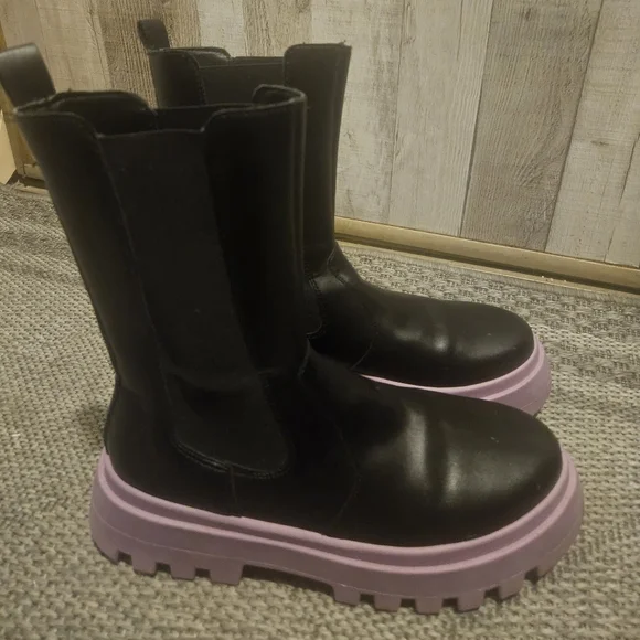 Simons Made In Italy Colourblock Chelsea Platform Purple/Black Boots - Picture 4 of 9